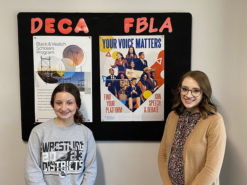 Daniel Bereznicki/MCDONALD COUNTY PRESS
Elly Wasson (left) and Alexus Underwood (right). Wasson says she has been described as "loud, strong voiced‚ and very argumentative." She also has been described as a talented student that listens to the advice of her debate coach, Underwood. These qualities have served her well and now, she's going up against the best. As a freshman, this is an outstanding achievement in itself.