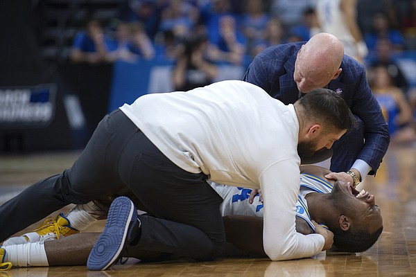 Bruins keep Sweet 16 streak alive - Vimarsana News