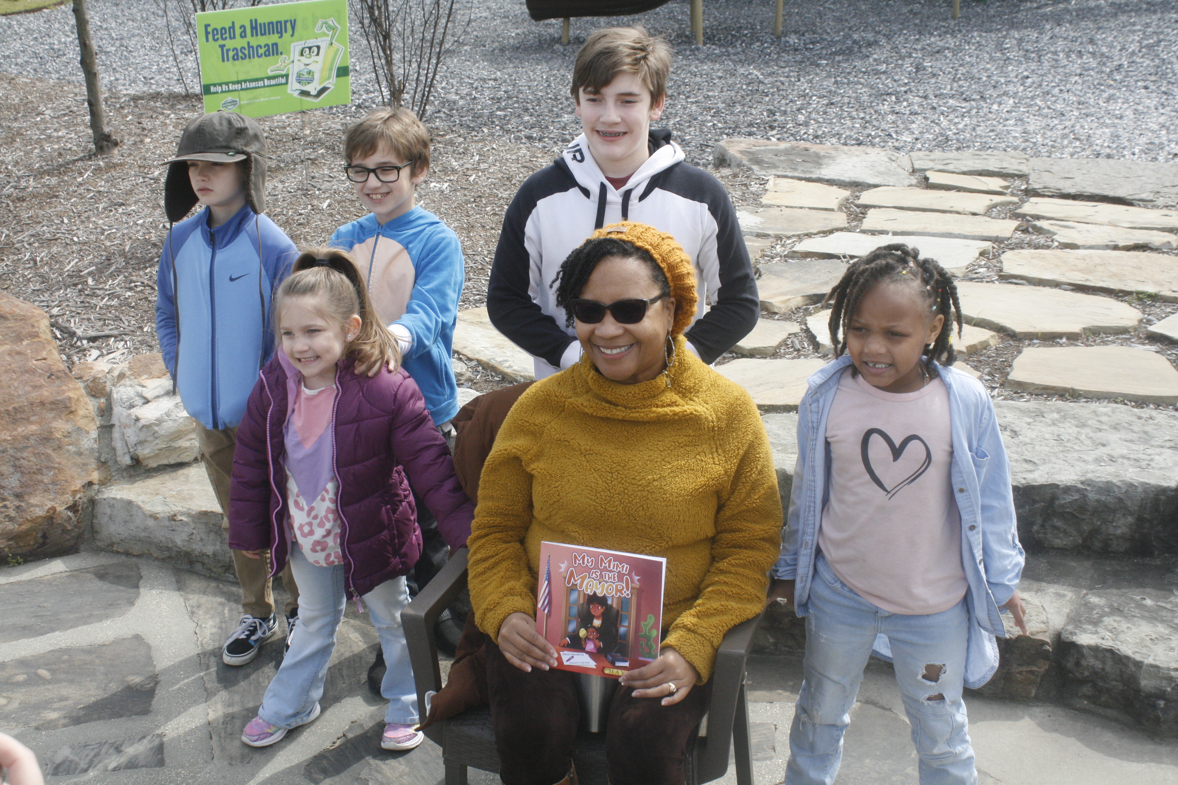 PHOTOS: Smith-Creer kicks off Spring Break reading series at MAD - Vimarsana News