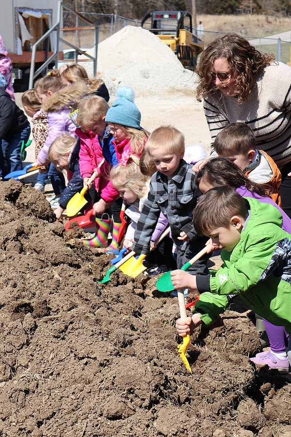 Preschool expansion breaks ground at Cole R-5 Elementary - Vimarsana News