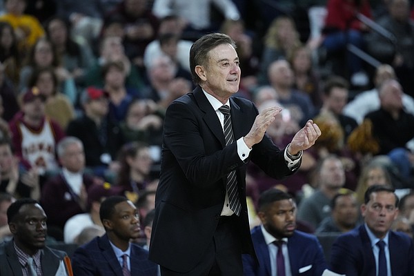 Pitino, 70, named coach at St. John's - Vimarsana News