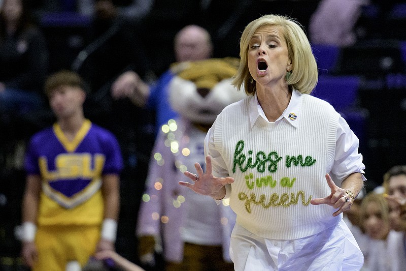 LSU coach Kim Mulkey reacts during the first half of the team's first-round college basketball game against Hawaii in the women's NCAA Tournament in Baton Rouge, La., Friday, March 17, 2023. (AP Photo/Matthew Hinton)