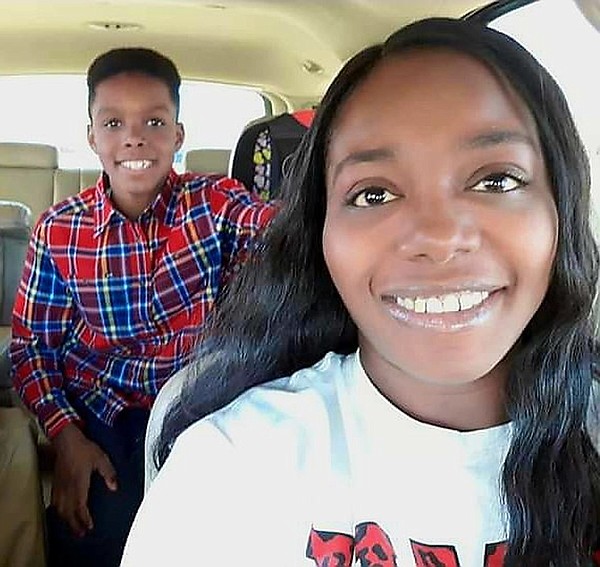 Distraught mom recalls night teen son was shot - Vimarsana News