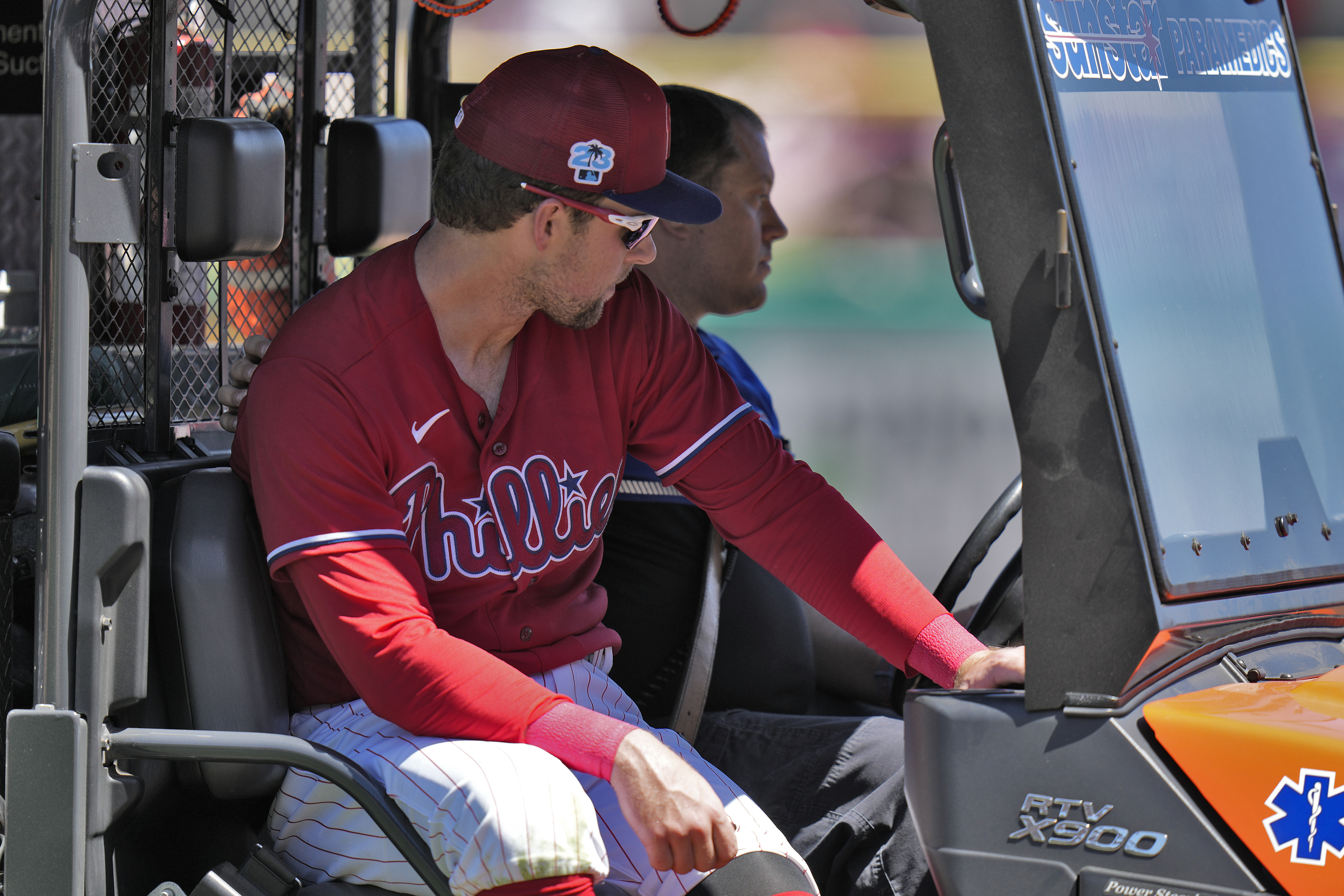 Rhys Hoskins carted off field following seemingly serious injury