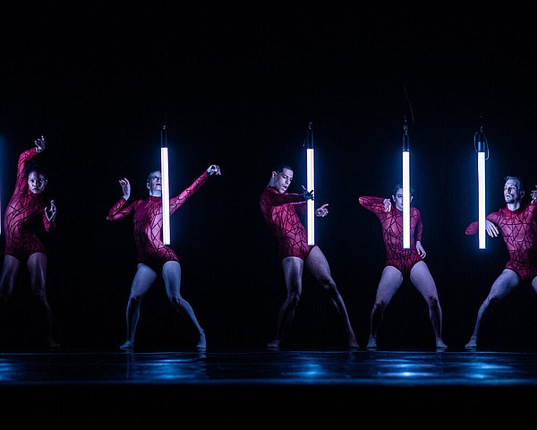 Visceral Dance Chicago combines favorites, new pieces for April 20 performance at WAC - Vimarsana News