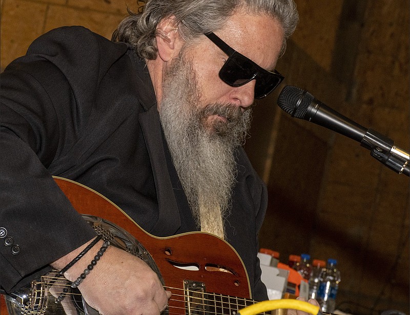 Spend from 11 a.m. to 2 p.m. Sunday at Hot Springs’ legendary Vapors Live for the BBQ & Blues Brunch, barbecue, blues and booze featuring the music of Greg “Big Papa” Binns, his son, Zakk Binns, and Kathy Kidd & Friends. Tickets are $28.48 and can be bought at vaporslive.com. (Arkansas Democrat-Gazette/Cary Jenkins)