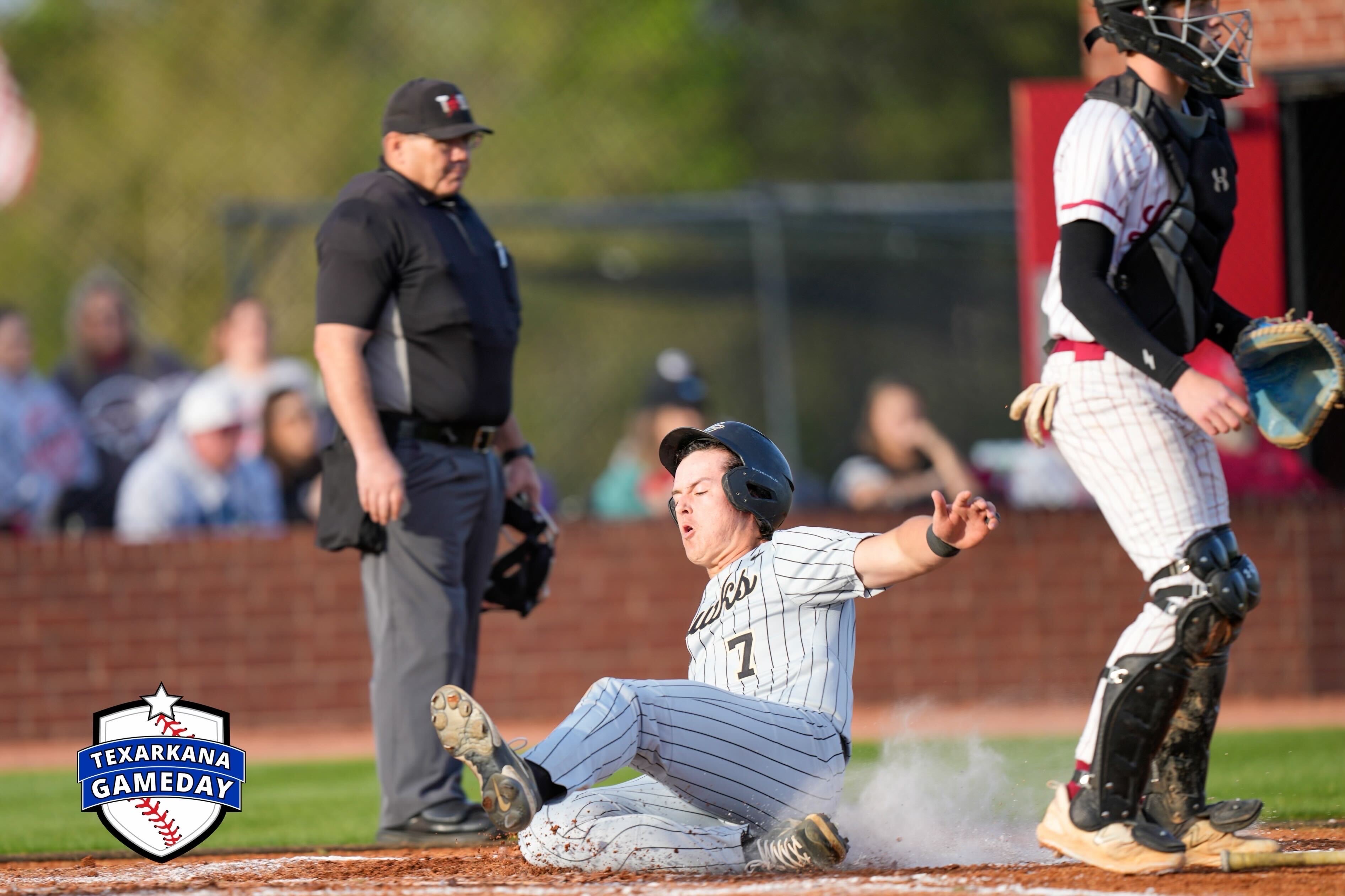 Pleasant Grove wins district showdown - Vimarsana News
