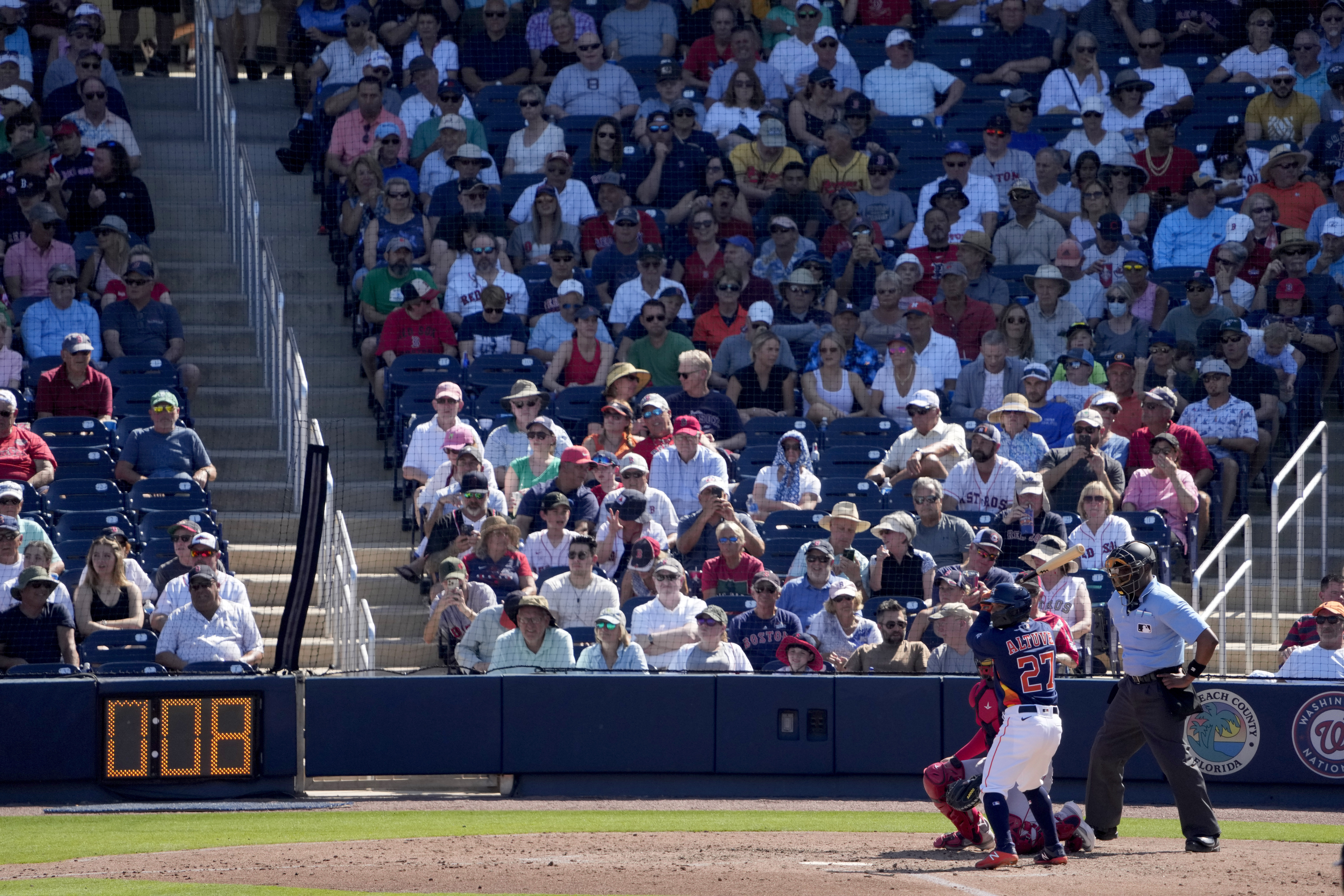 Broadcasters adapt to MLB changes - Vimarsana News