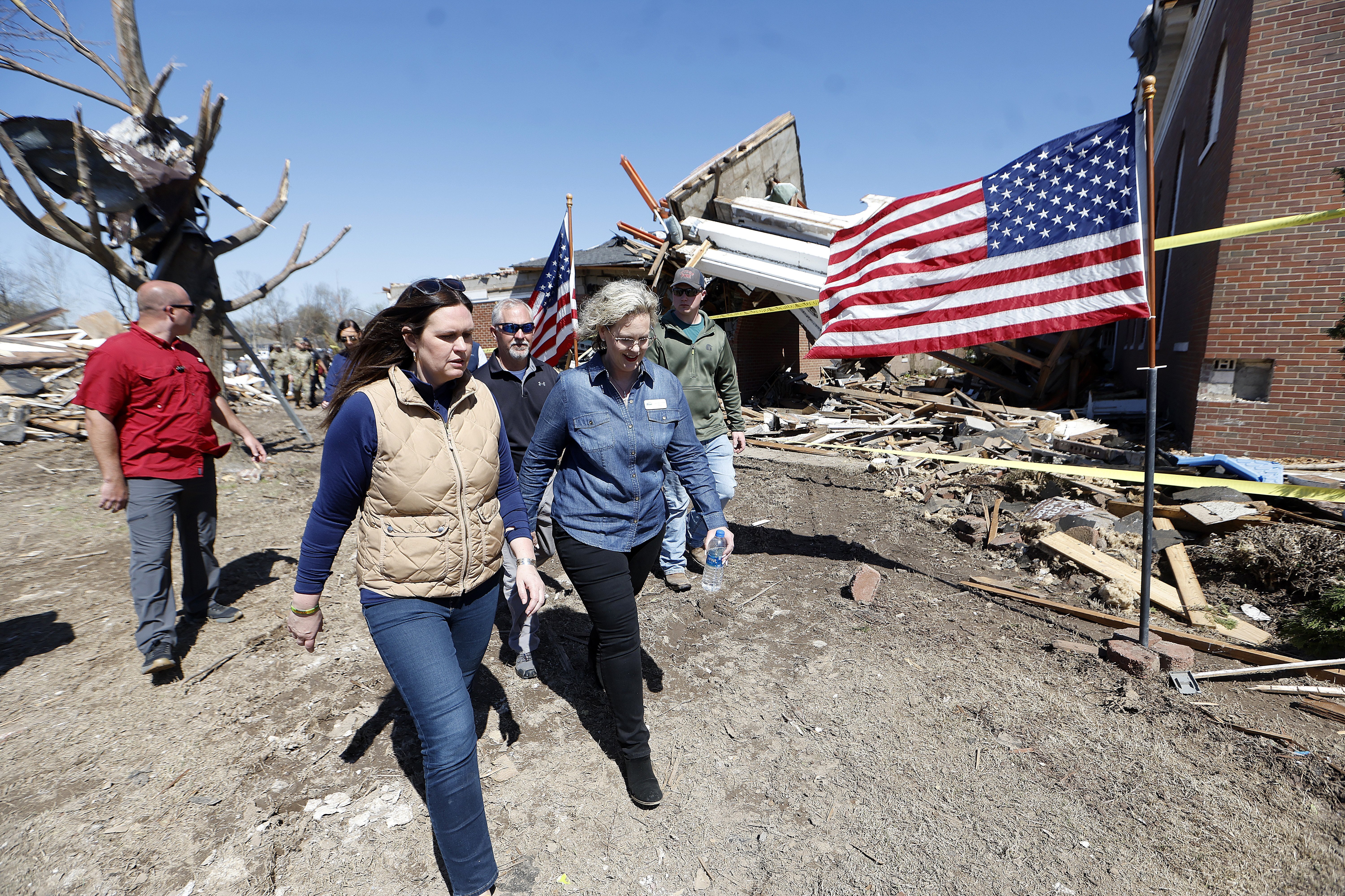 Sanders signs two executive orders intended to provide relief to those affected by tornadoes - Vimarsana News
