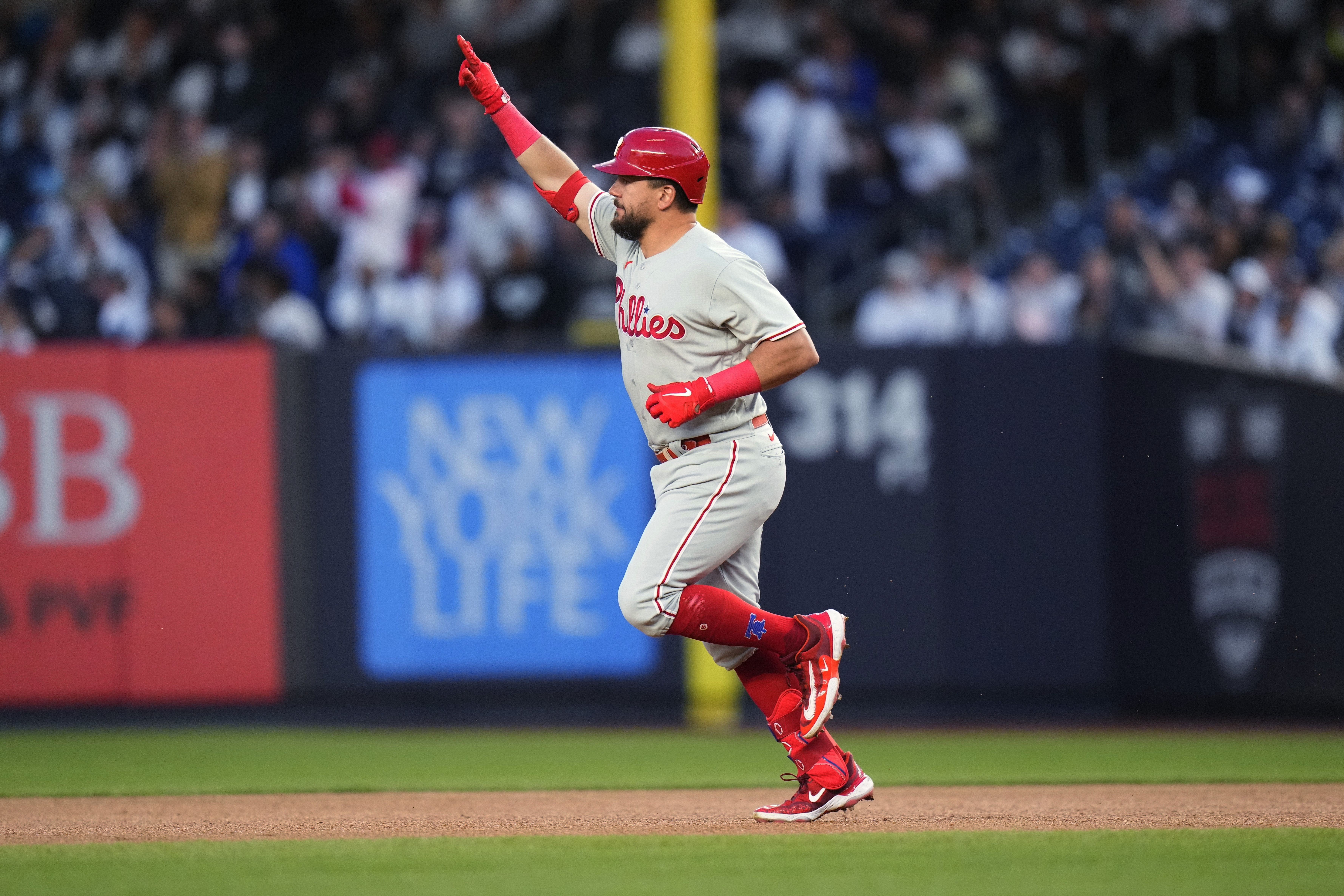 Schwarbomb! Phillies DH Kyle Schwarber sets record for career