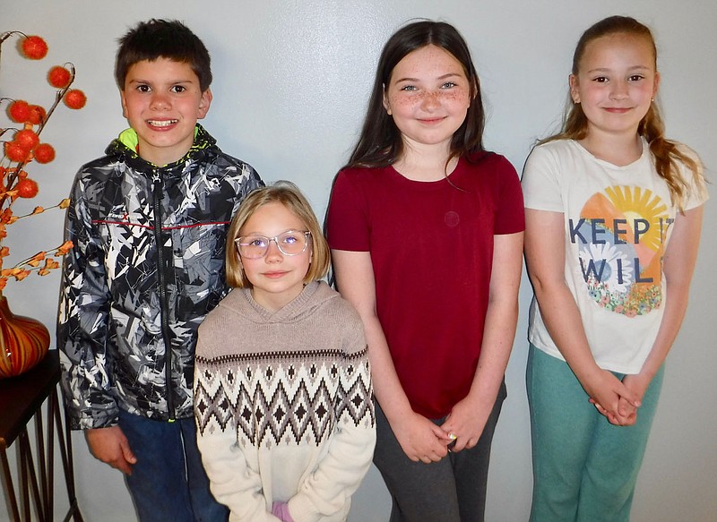 Superintendent talks to Gravette School Board about impact of Arkansas