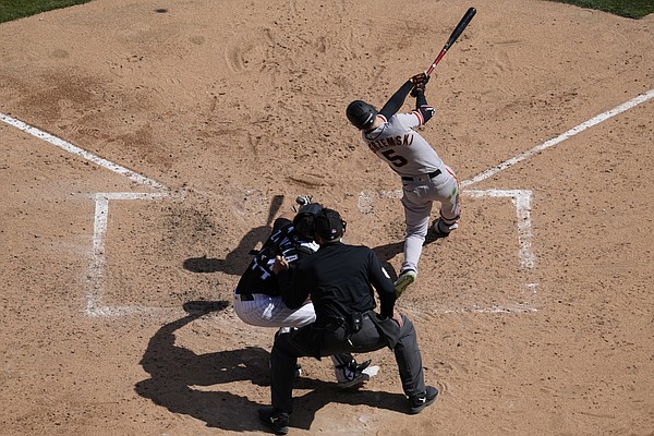 Giants Reveal Stance on Keeping Mike Yastrzemski After 2022 Season