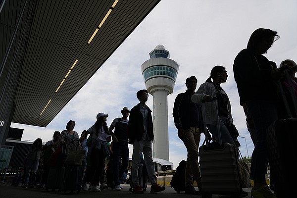 Nederlandse rechter heft vliegverbod op
