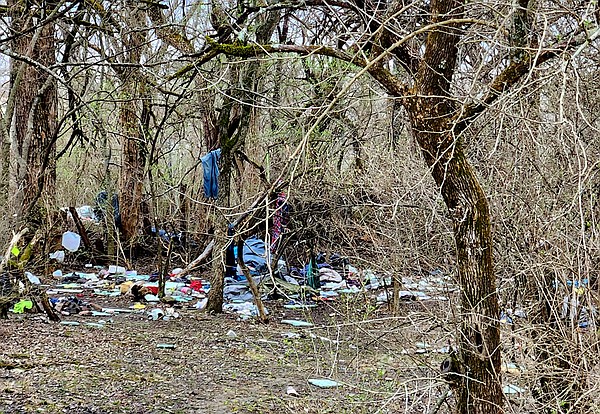 Fayetteville adopts rules for camping - Vimarsana News