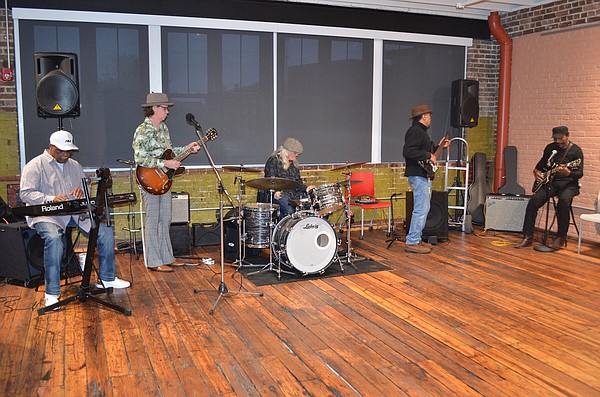 Live@5 program celebrates jazz, blues, art - Vimarsana News