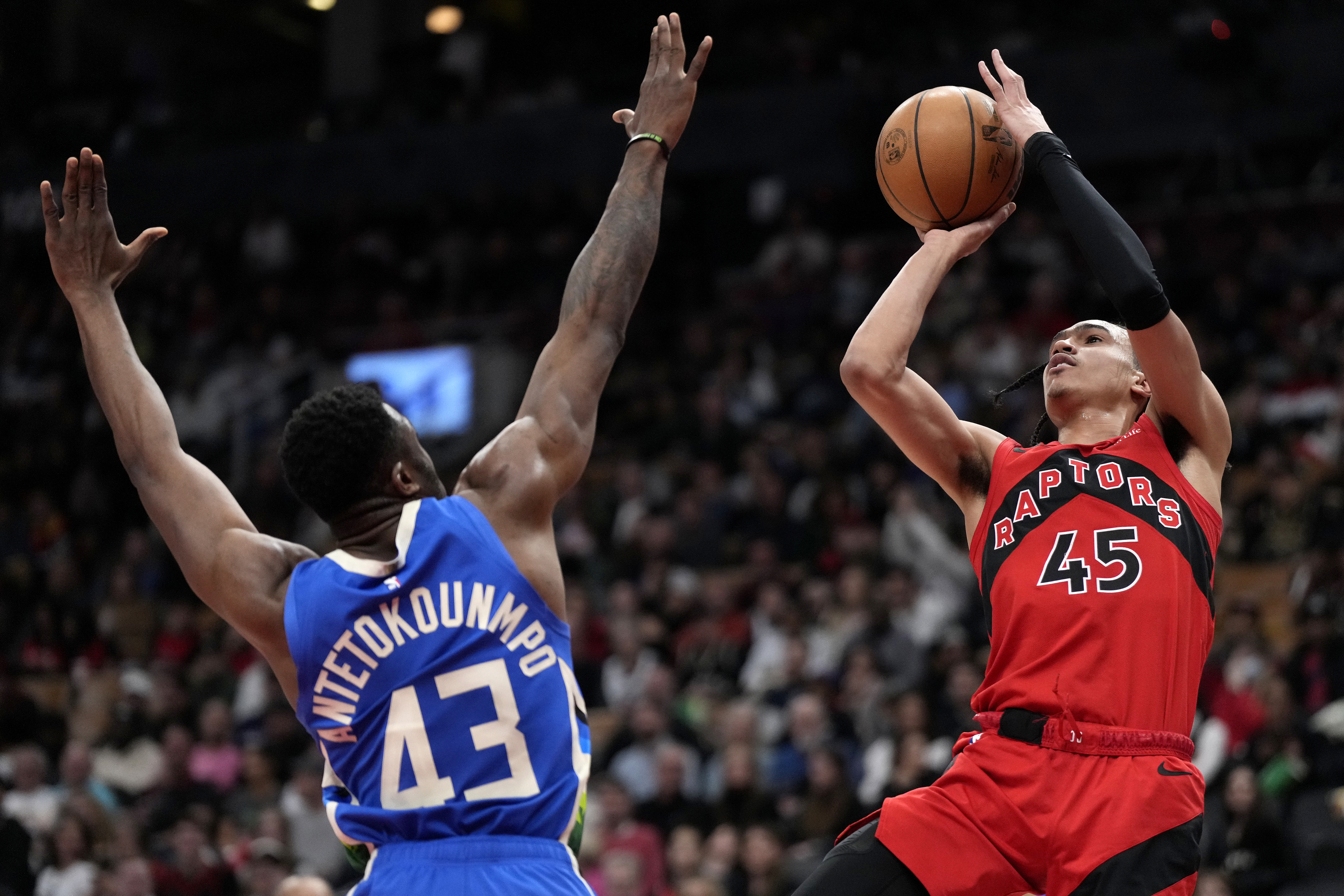 Who are the Toronto Raptors biggest competitors for seeding this season?