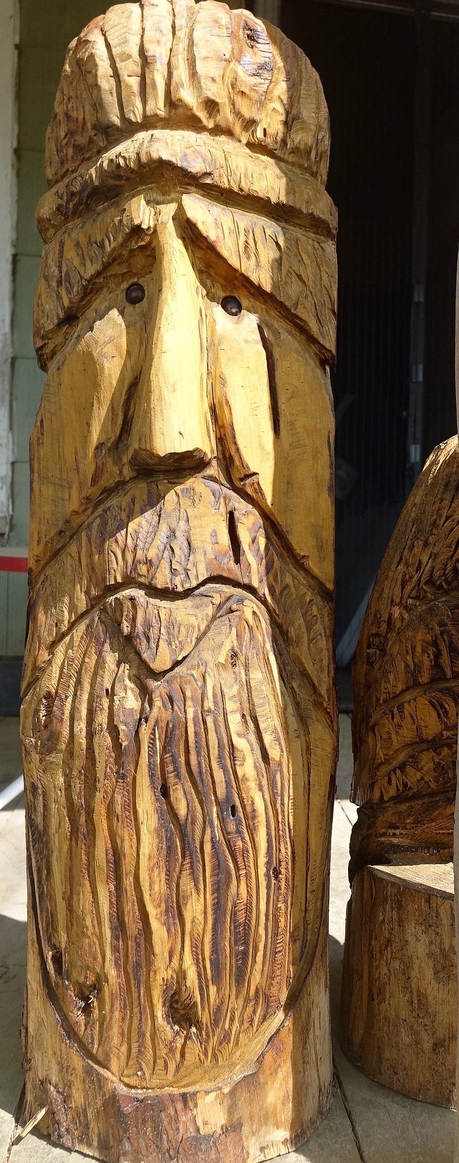 Micah McKinney is an artist with a chainsaw | Texarkana Gazette