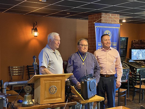 Rotarian receives Scouting award - Vimarsana News