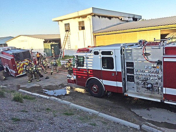 Oaklawn barn fire investigated - Vimarsana News
