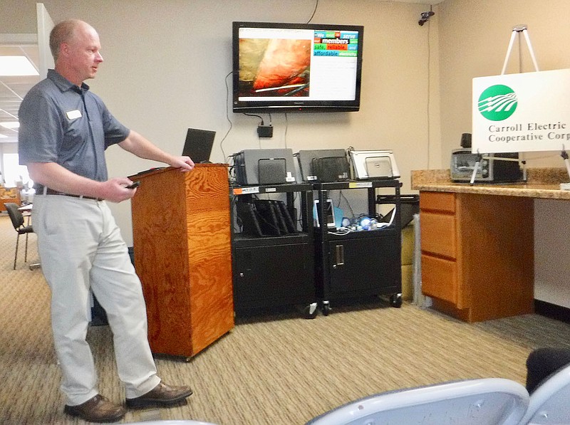Carroll Electric presents energy efficiency program