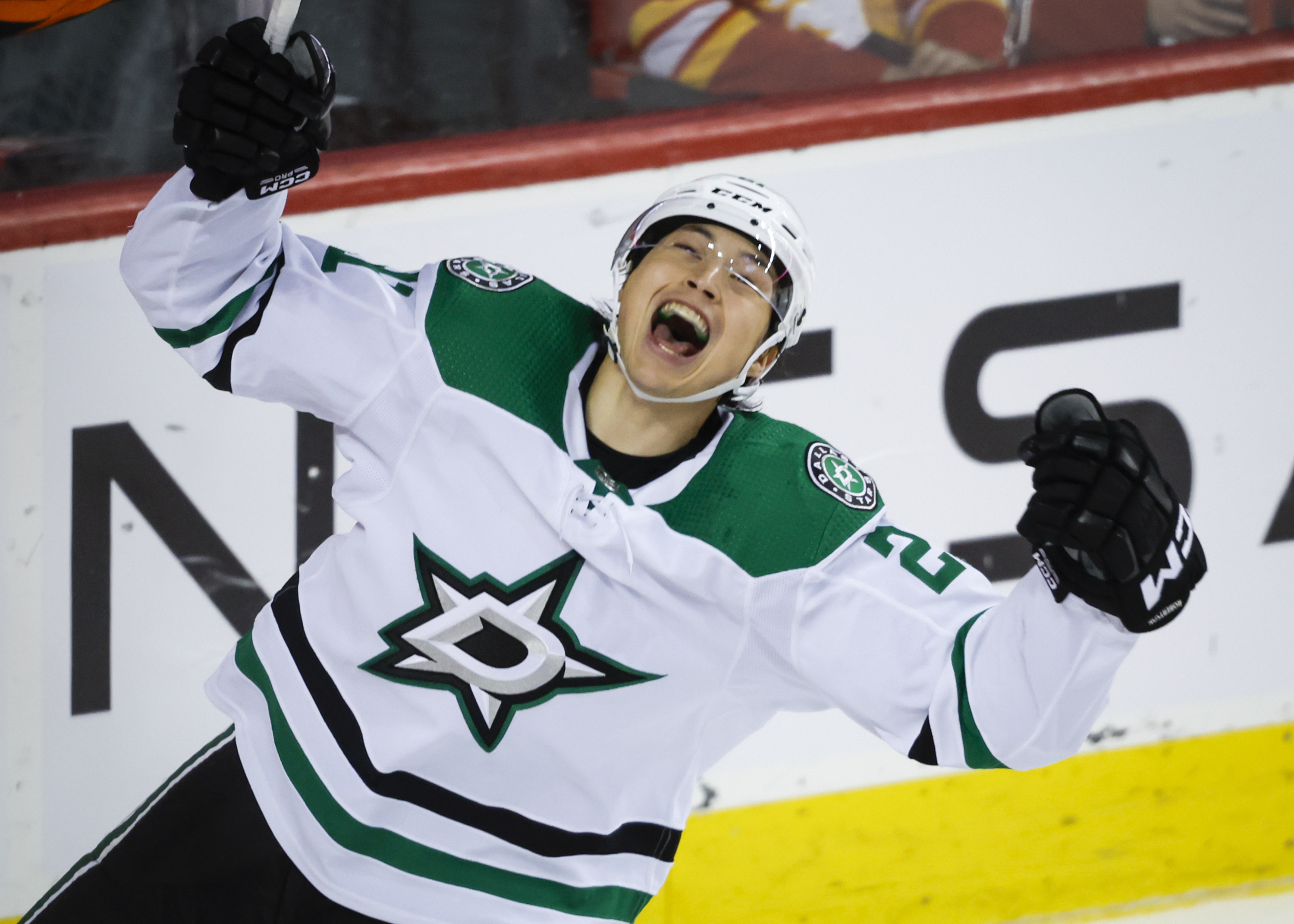 Robo scoring: Robertson piling up points with Stars - Vimarsana News