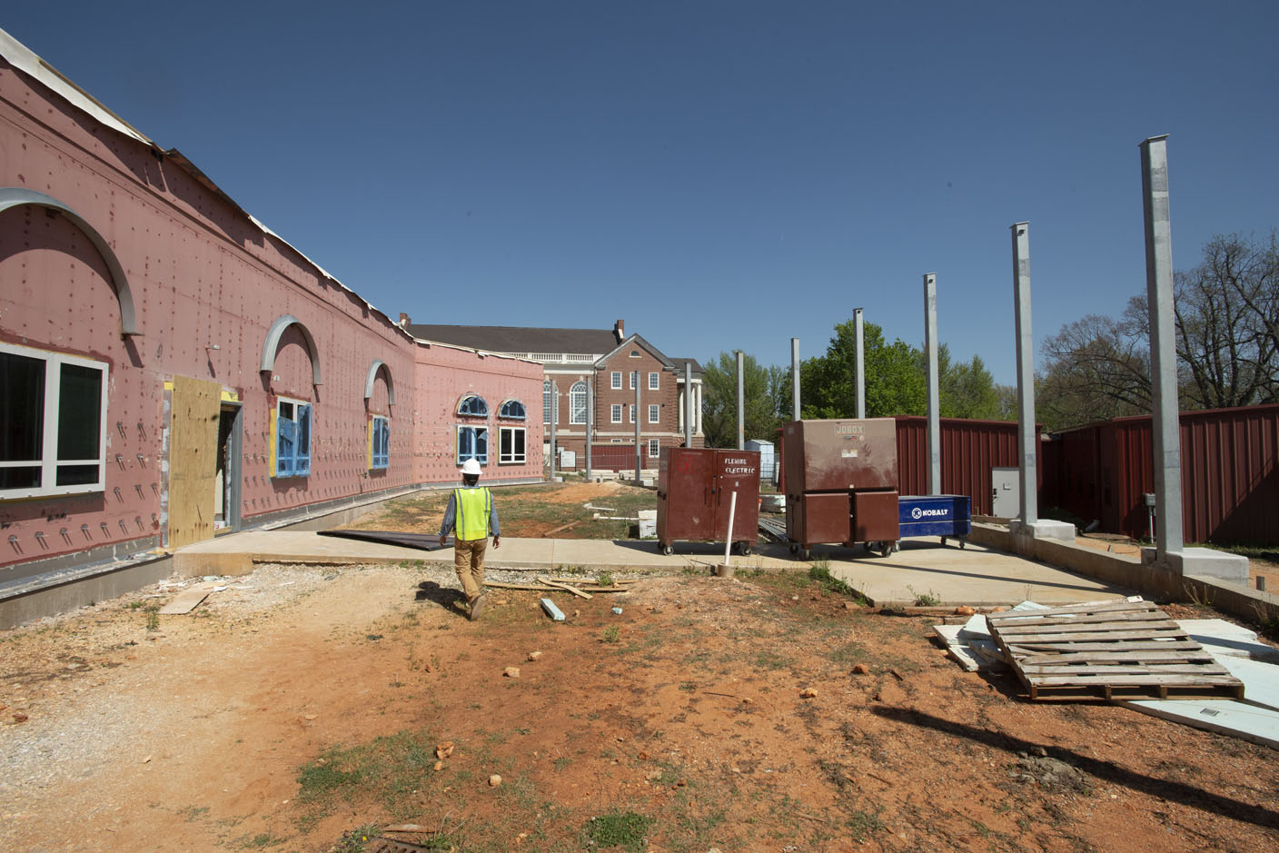 Beds for psychiatric patients are a must for Northwest Arkansas, River Valley, leaders say - Vimarsana News