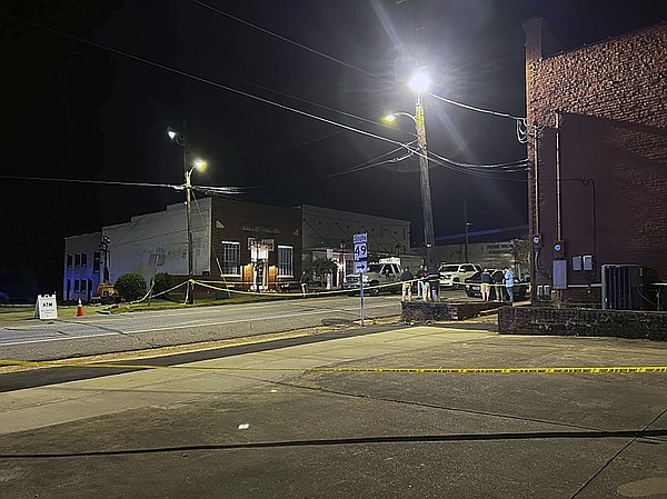 High school star among  4 killed in Alabama  party shooting High school star among  4 killed in Alabama  party shooting