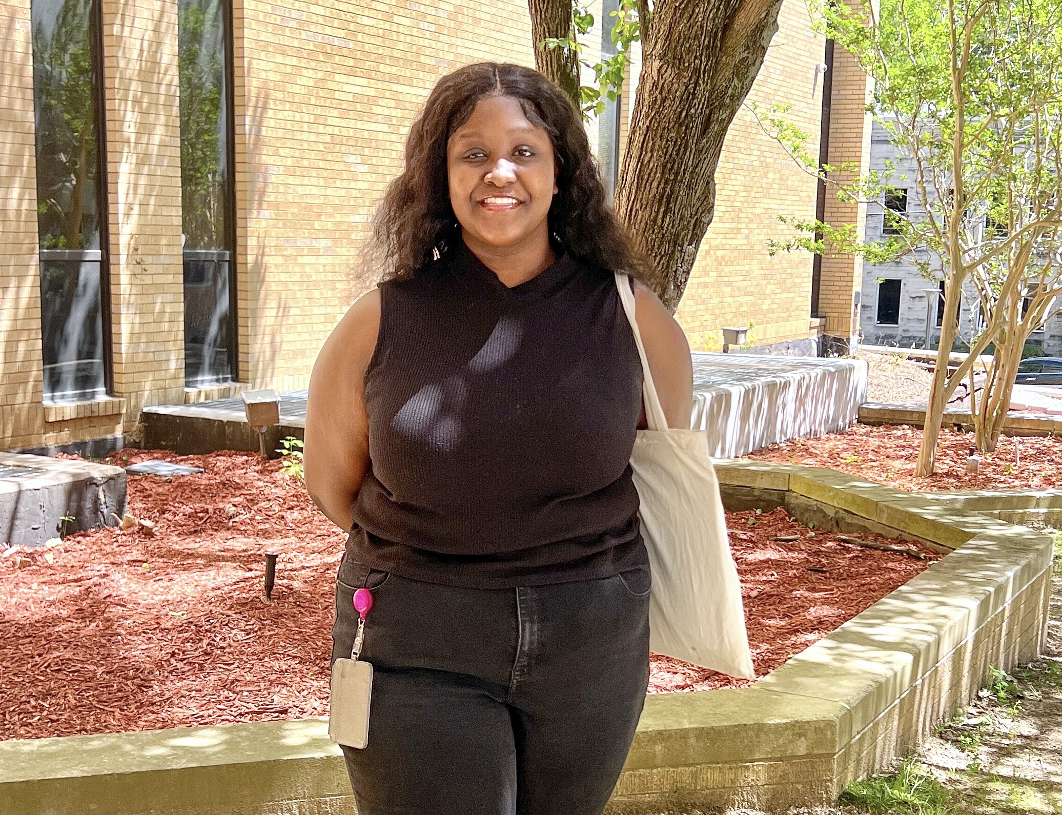 WATCH | ASMSA senior in Poetry Out Loud nationals - Vimarsana News