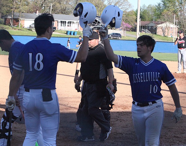 Indians overcome five-run deficit to defeat Southern Boone - Vimarsana News