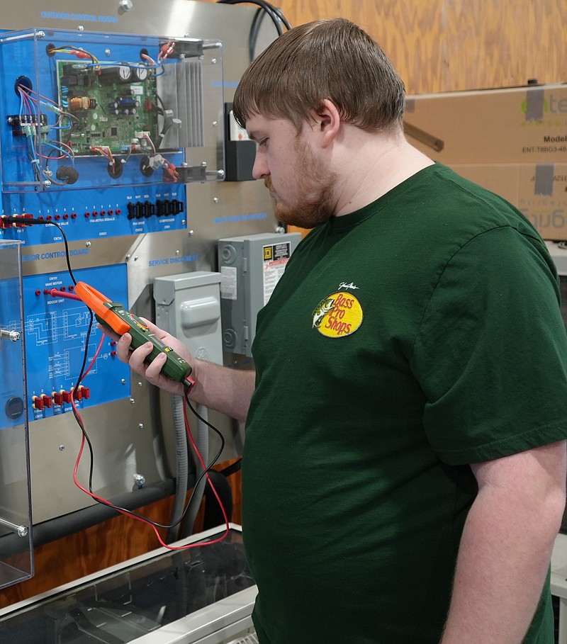 UAHT student recognized by tool company Texarkana Gazette