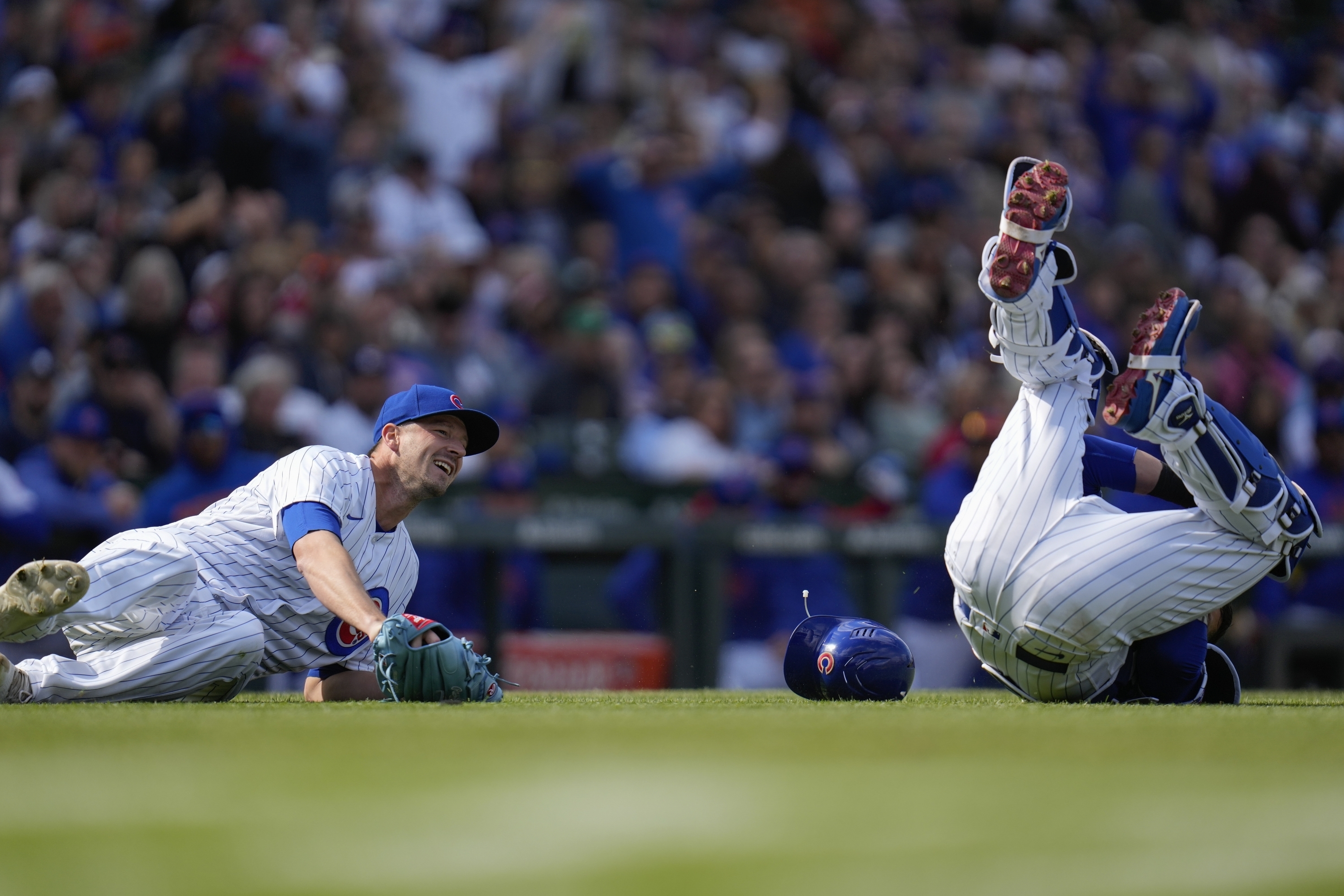 Cubs' Smyly flirts with perfect game