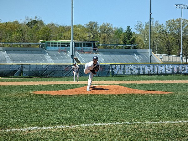 Blue Jays win the series against the Golden Eagles - Vimarsana News