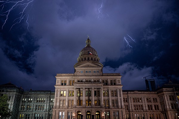 From guns to gay rights, emotional Texas hearings happening under cover of darkness - Vimarsana News