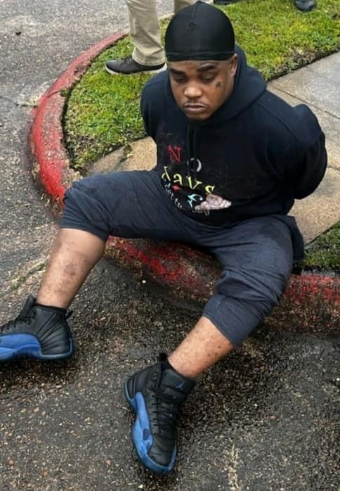 Christmas Day murder suspect captured after brief foot chase in Texarkana - Vimarsana News