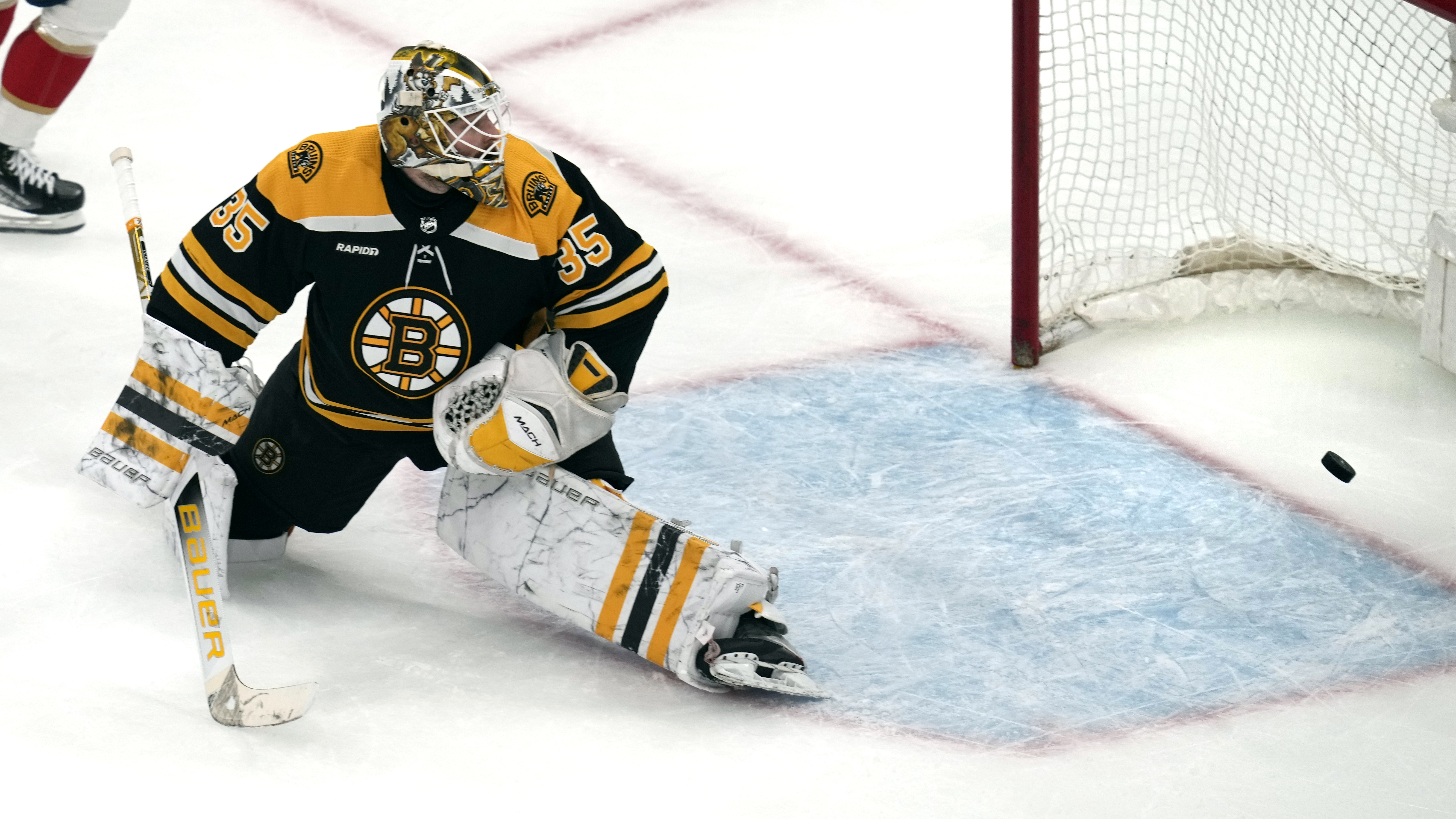 Sergei Bobrovsky has first playoff shutout as Panthers push Hurricanes to  brink of elimination - The Boston Globe