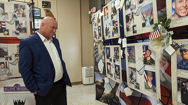 Traveling war memorial stops in Jefferson City - Vimarsana News