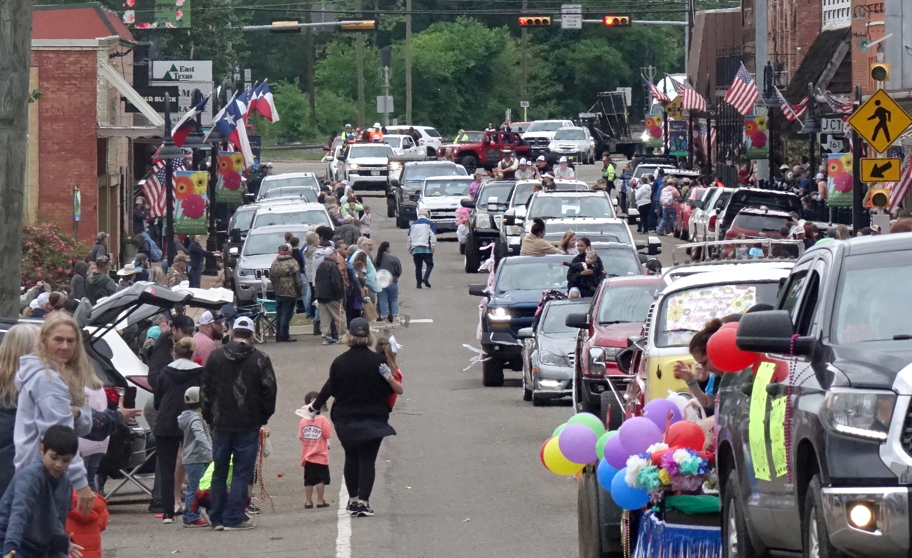 Hughes Springs Turns Out For Wildflower Parade | Texarkana Gazette