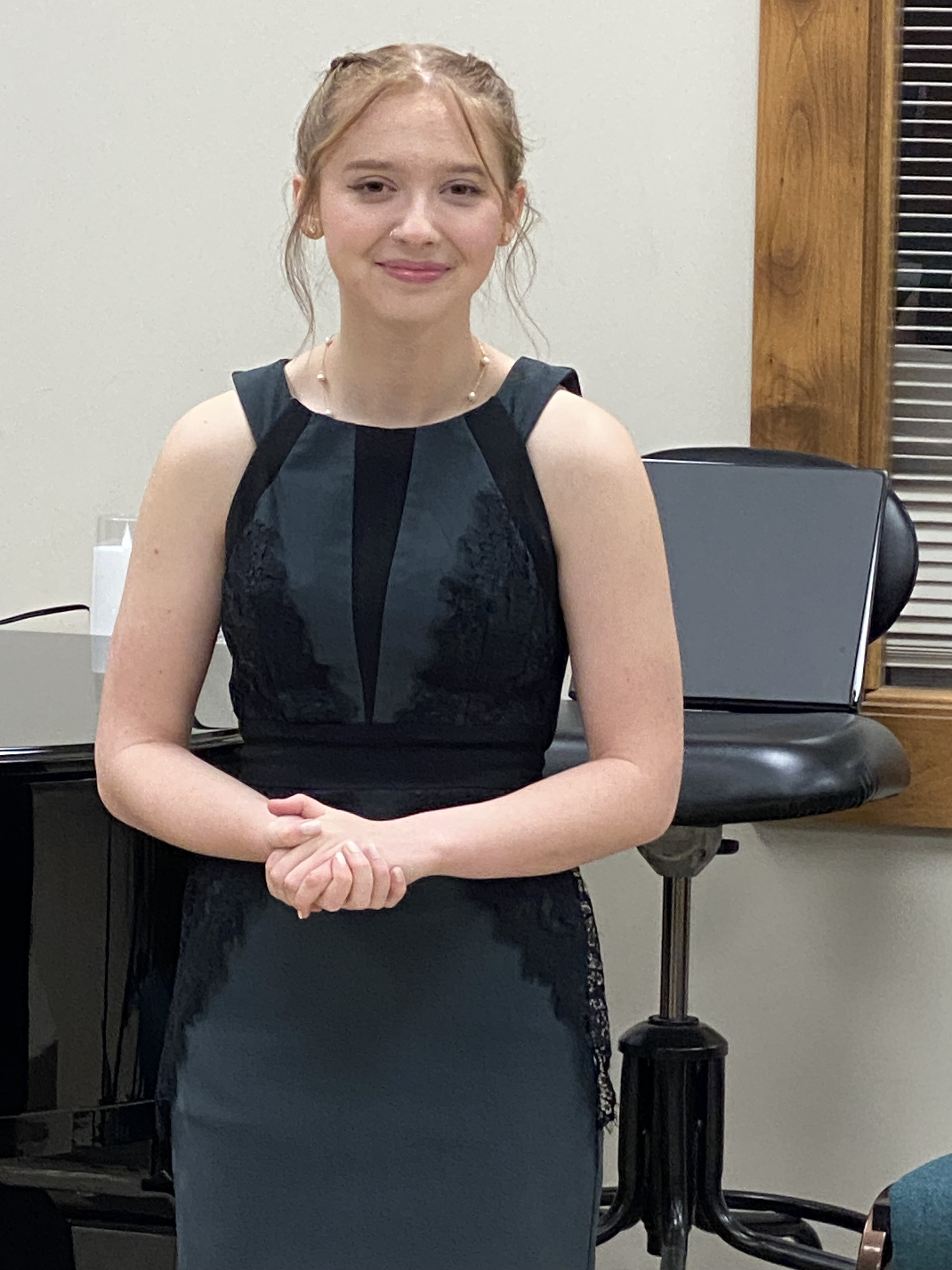 Scholarships awarded by Hot Springs Music Club - Vimarsana News