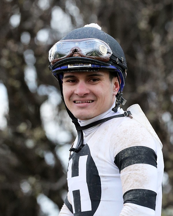 Torres claims jockey title, hits 100 wins | Hot Springs Sentinel Record