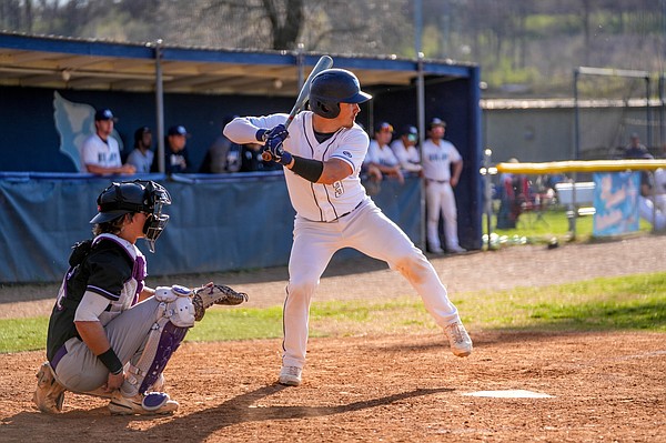 Blue Jays take the series in a dominant Saturday doubleheader - Vimarsana News