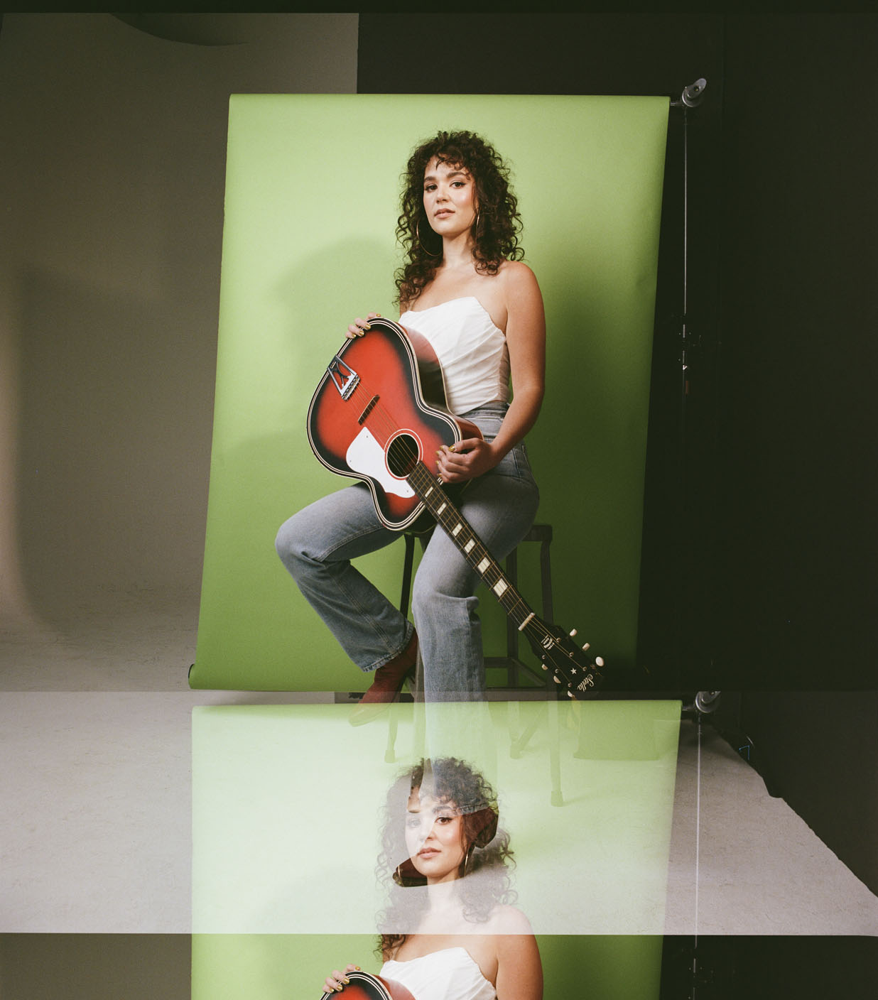 LIVE! Music: Emily Nenni plays Majestic Fort Smith tonight with American Aquarium - Vimarsana News