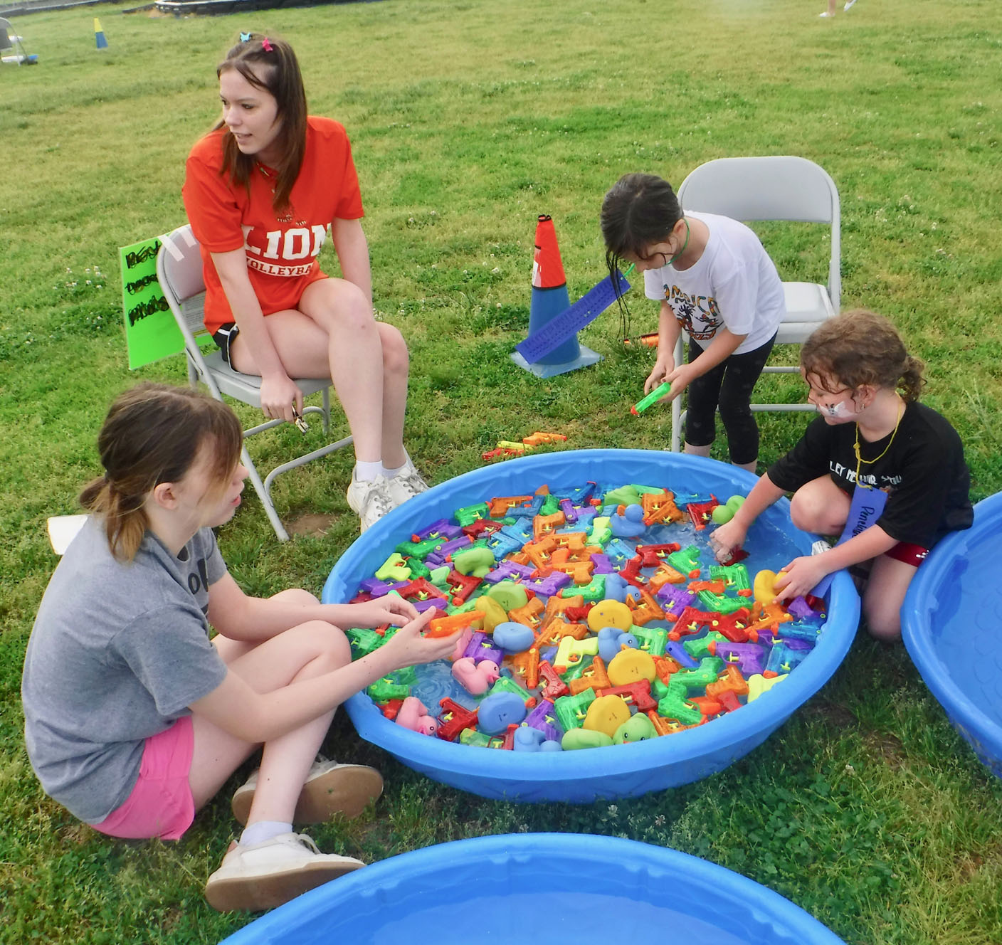 Glenn Duffy Elementary students enjoy Buddy Day | Westside Eagle Observer