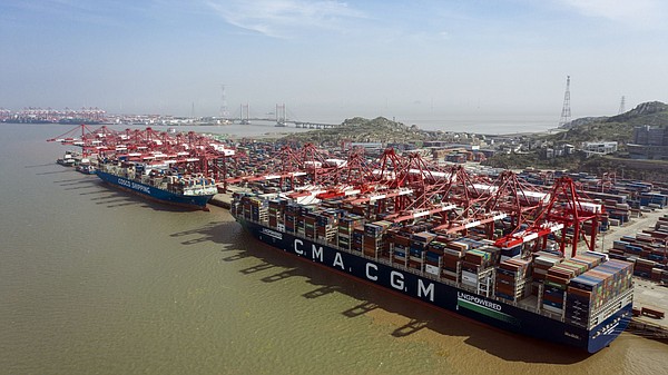 China's economy shows strain as imports, export growth fall - Vimarsana News