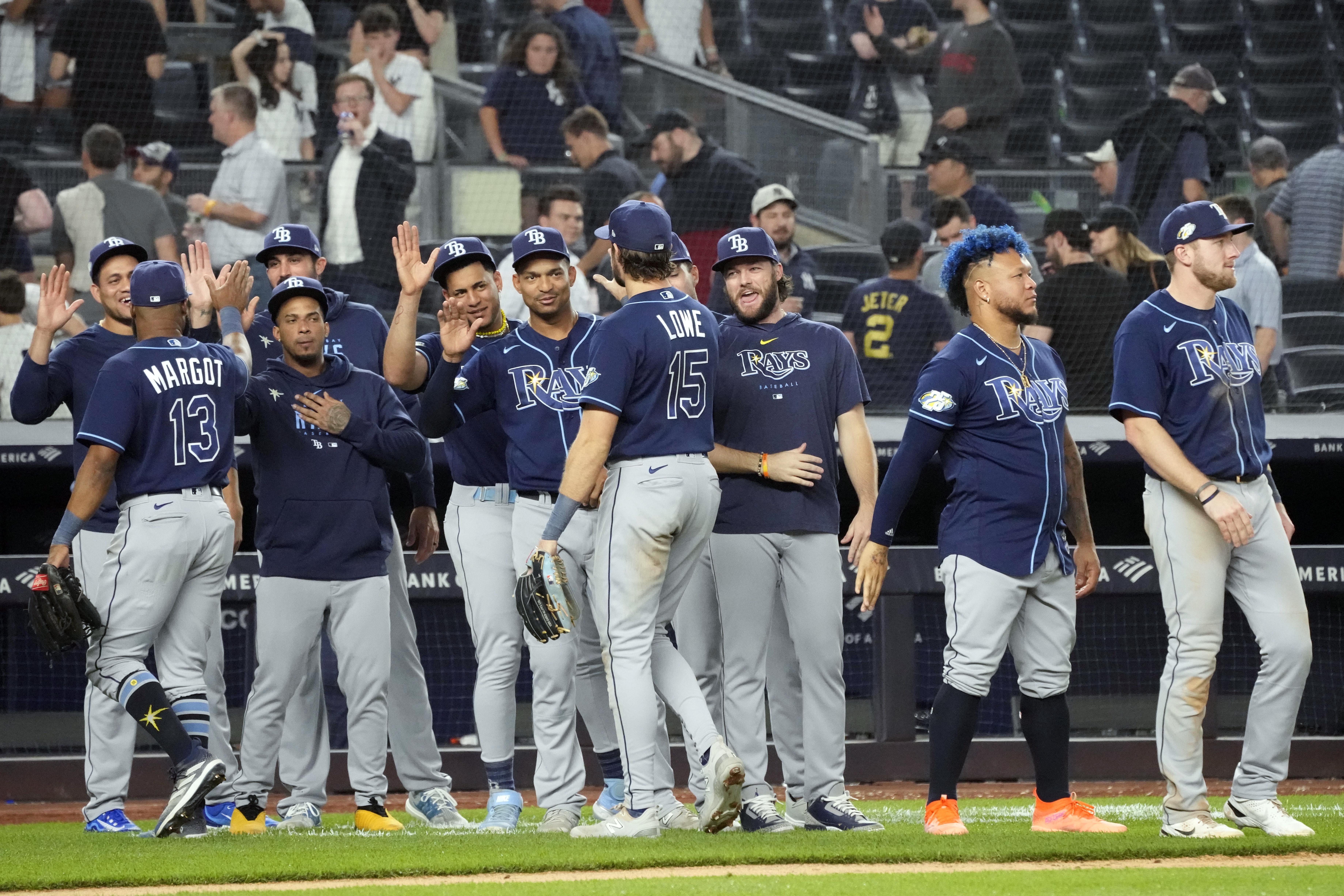 Lowe, Rasmussen help Rays rout Yankees, 8-2 - Vimarsana News