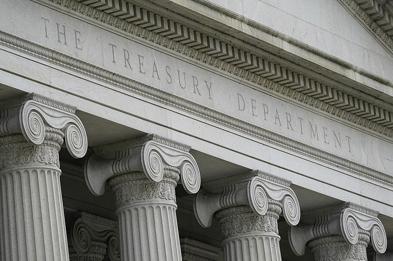 Edificio del Departamento del Tesoro, en Washington, el 4 de mayo de 2021. (AP Foto/Patrick Semansky, Archivo)