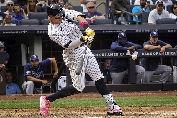 Gray throws 8 scoreless innings beats Oakland Gray throws 8 scoreless innings beats Oakland