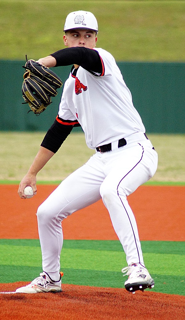 Gravette wins first round big in state baseball tournament Westside