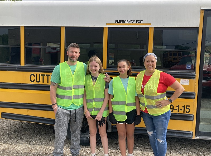 Students volunteer in countywide cleanup Hot Springs Sentinel Record