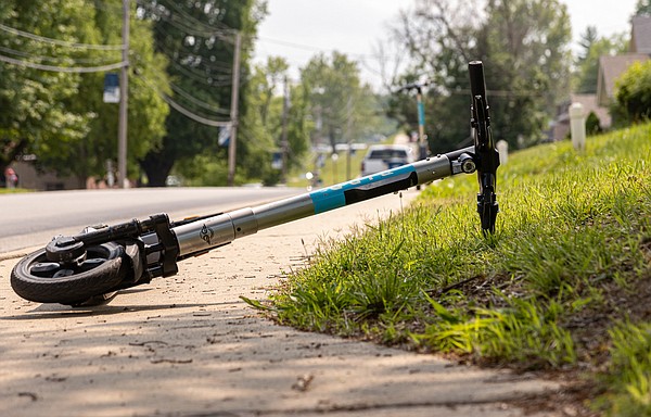 Jefferson City Council pushes scooter decision to July meeting - Vimarsana News