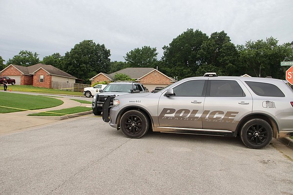 One man dead one in custody after Prairie Grove shooting